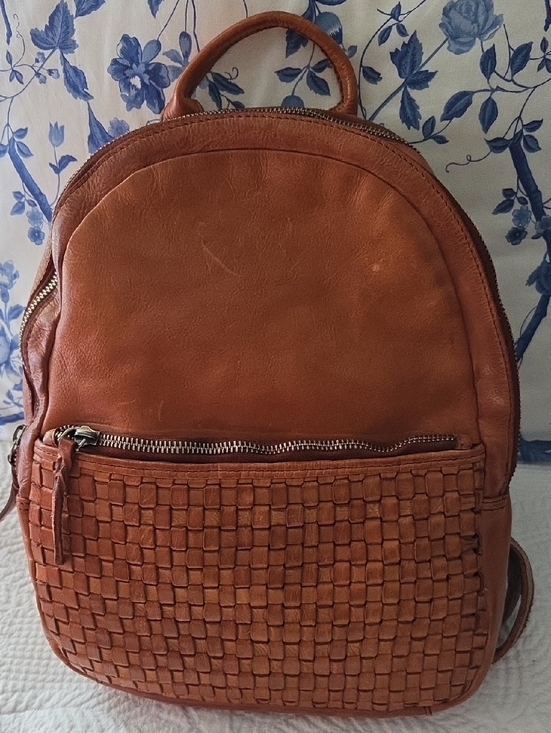 Handbags - Valencia Woven Leather Backpack in Warm Cognac
